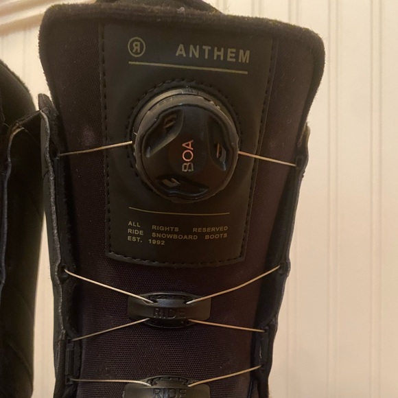 EUC Men’s Ride Anthem Snowboard Boots w/H4 BOA Collier Fit System - Size 7.5 - Picture 4 of 9